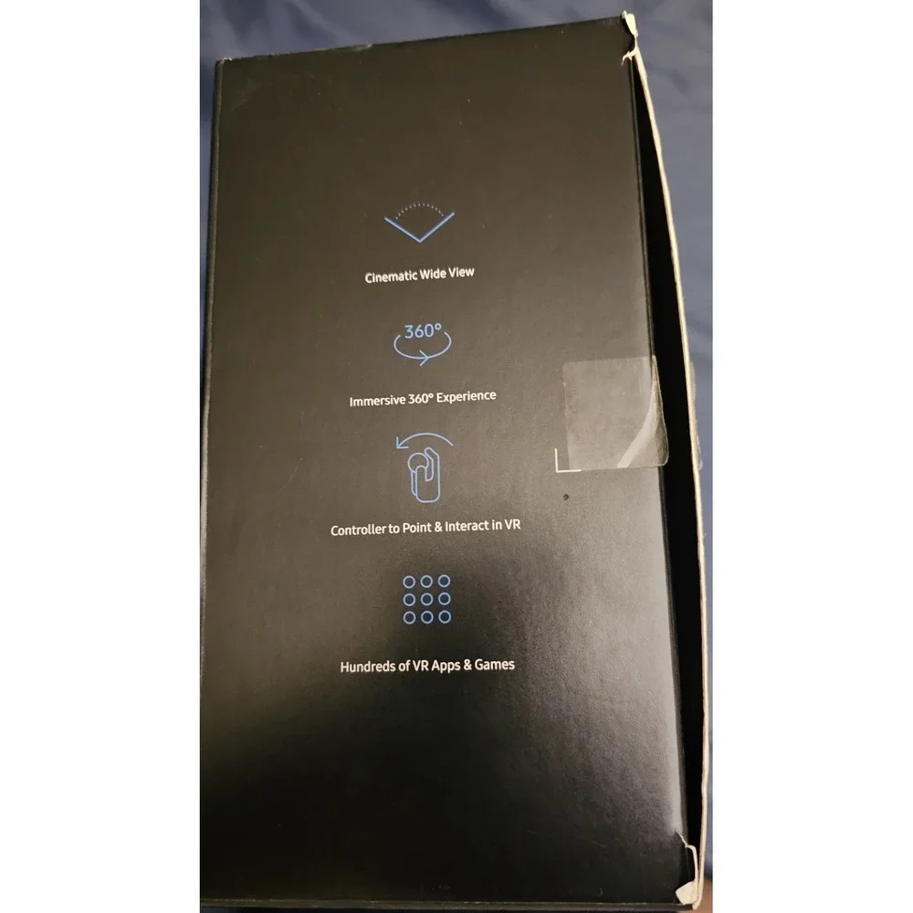 Samsung Gear VR with Controller Black Smartphone VR Headset